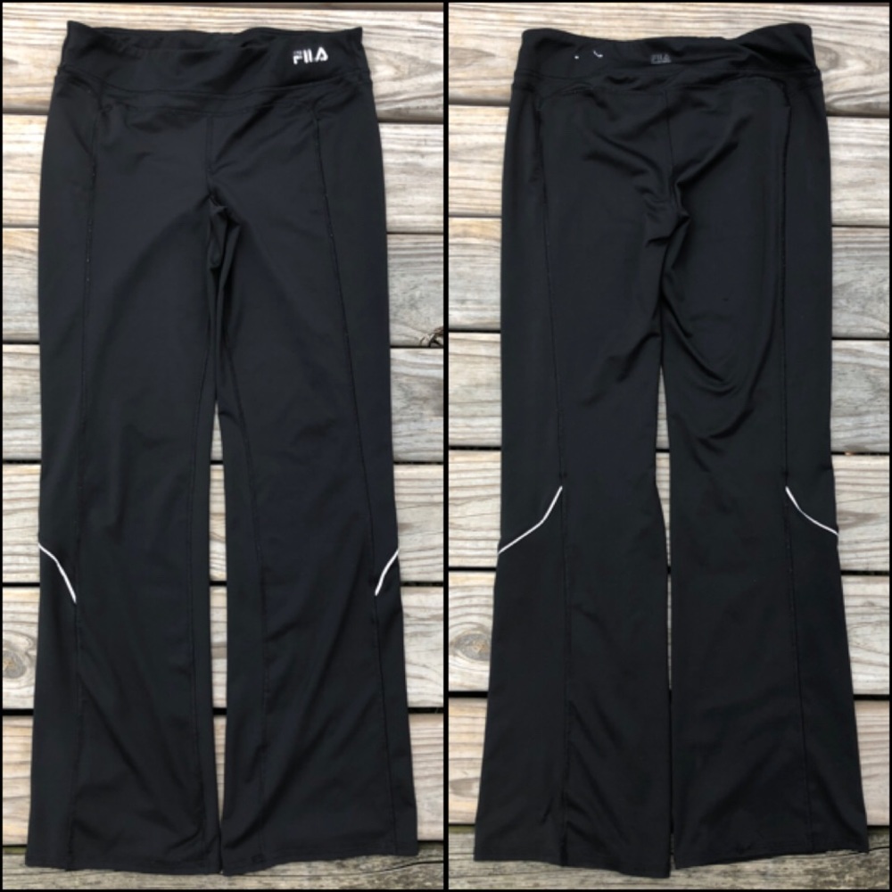 - Fila M Straight Leg Athletic Pant! EUC!